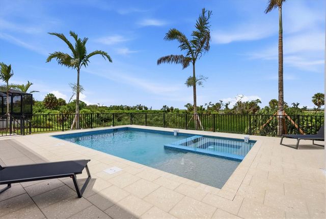 6264 CHAMPIONS ROW STREET, Bradenton, FL 34210