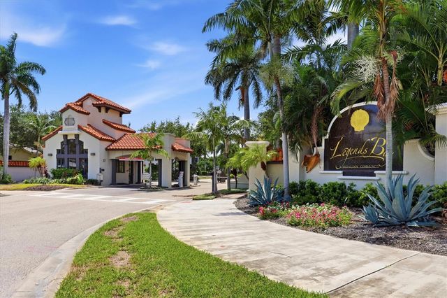 6264 CHAMPIONS ROW STREET, Bradenton, FL 34210