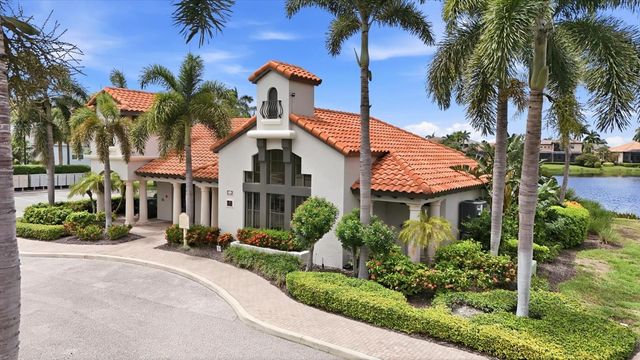 6264 CHAMPIONS ROW STREET, Bradenton, FL 34210