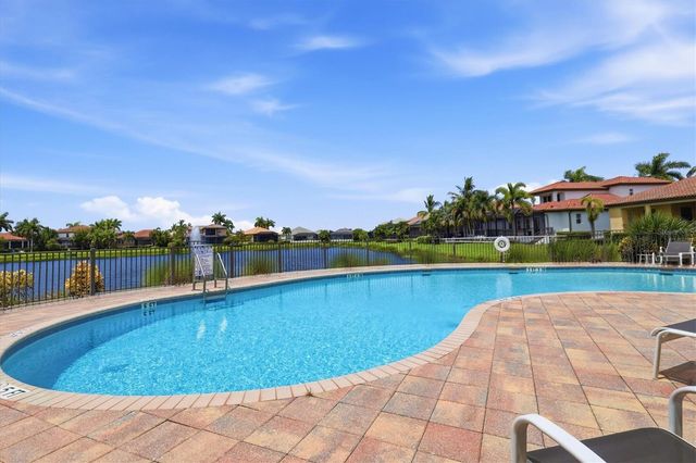 6264 CHAMPIONS ROW STREET, Bradenton, FL 34210