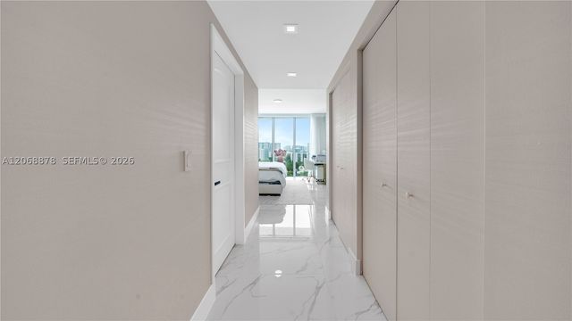 330 Sunny Isles Blvd 5-1107, Sunny Isles Beach, FL 33160