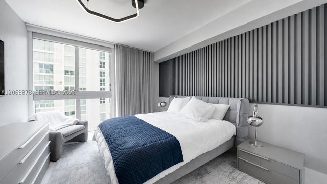 330 Sunny Isles Blvd 5-1107, Sunny Isles Beach, FL 33160