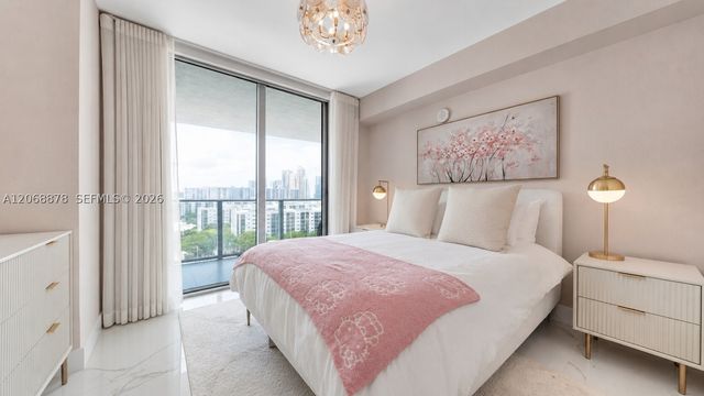 330 Sunny Isles Blvd 5-1107, Sunny Isles Beach, FL 33160