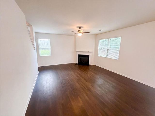 611 Dodson Lake Court, Fairburn, GA 30213
