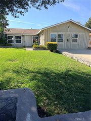 2752 S Arcadian Shores Rd, Ontario, CA 91761