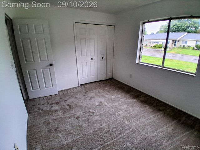 26583 Franklin Pointe Drive 153, Southfield, MI 48034