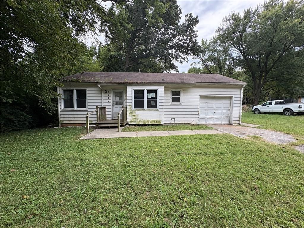5717 Edith Avenue, Kansas City, KS 66104
