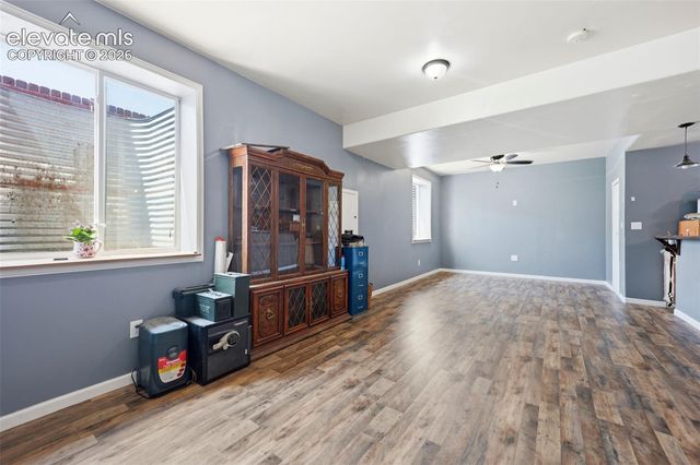 1286 N Ladonia Drive, Pueblo, CO 81007