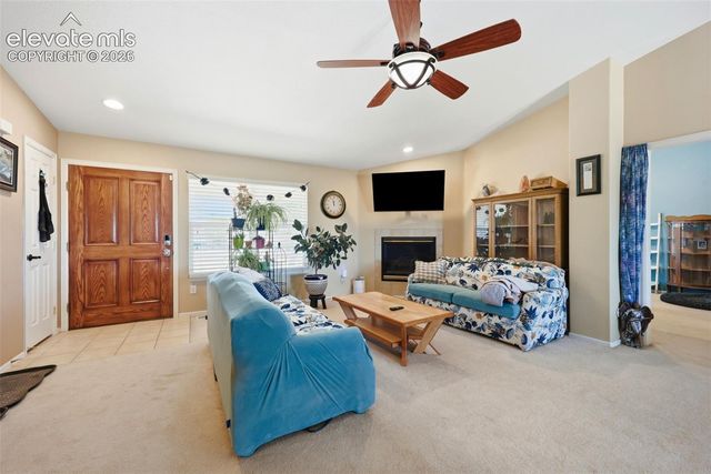 1286 N Ladonia Drive, Pueblo, CO 81007