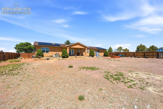 1286 N Ladonia Drive, Pueblo, CO 81007