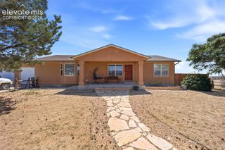 1286 N Ladonia Drive, Pueblo, CO 81007