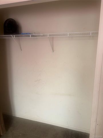 15463 Dexter Avenue, Detroit, MI 48238