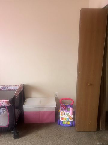 15463 Dexter Avenue, Detroit, MI 48238