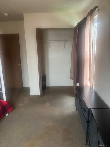 15463 Dexter Avenue, Detroit, MI 48238