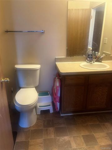 15463 Dexter Avenue, Detroit, MI 48238