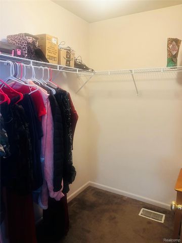 15463 Dexter Avenue, Detroit, MI 48238