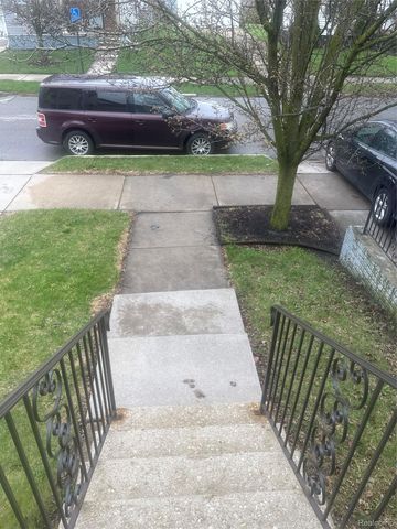 15463 Dexter Avenue, Detroit, MI 48238