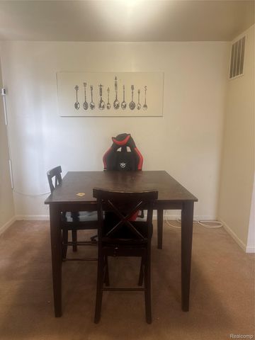 15463 Dexter Avenue, Detroit, MI 48238