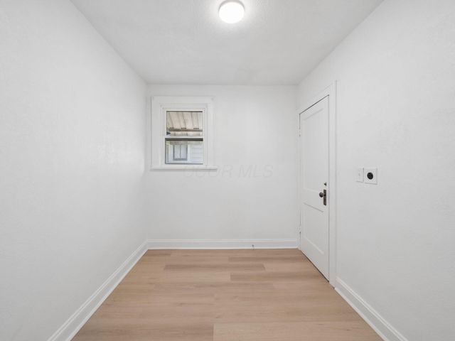 704 S Ogden Avenue, Columbus, OH 43204