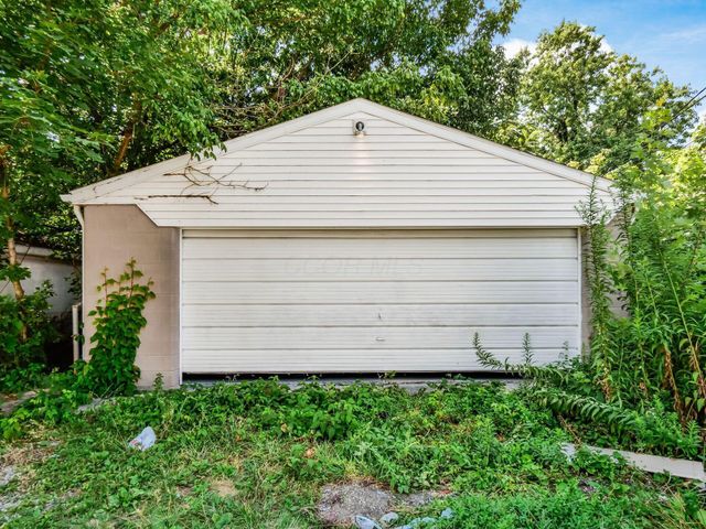 704 S Ogden Avenue, Columbus, OH 43204