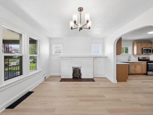 704 S Ogden Avenue, Columbus, OH 43204