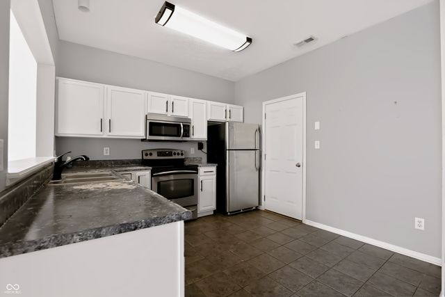 7045 Gavin Drive, Indianapolis, IN 46217