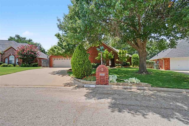 2004 NE 31st St, Lawton, OK 73507