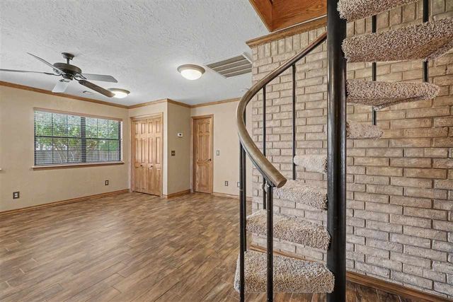 2004 NE 31st St, Lawton, OK 73507