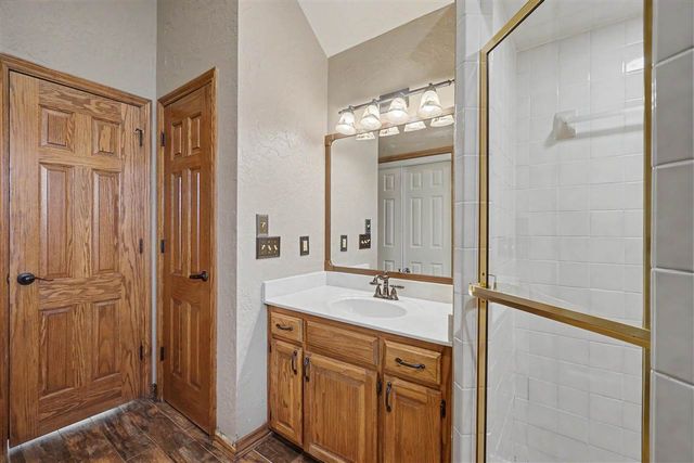 2004 NE 31st St, Lawton, OK 73507
