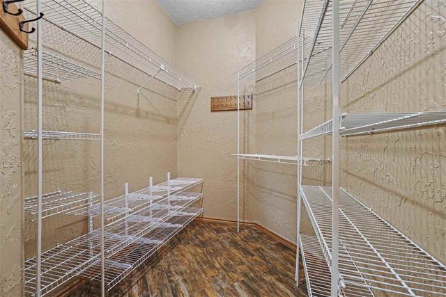 2004 NE 31st St, Lawton, OK 73507
