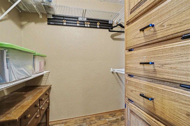 2004 NE 31st St, Lawton, OK 73507