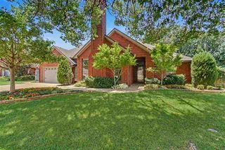 2004 NE 31st St, Lawton, OK 73507