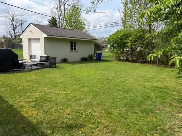 1966 Zollinger Road, Columbus, OH 43221