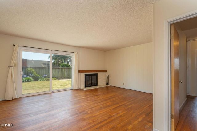 4614 Varsity Street, Ventura, CA 93003