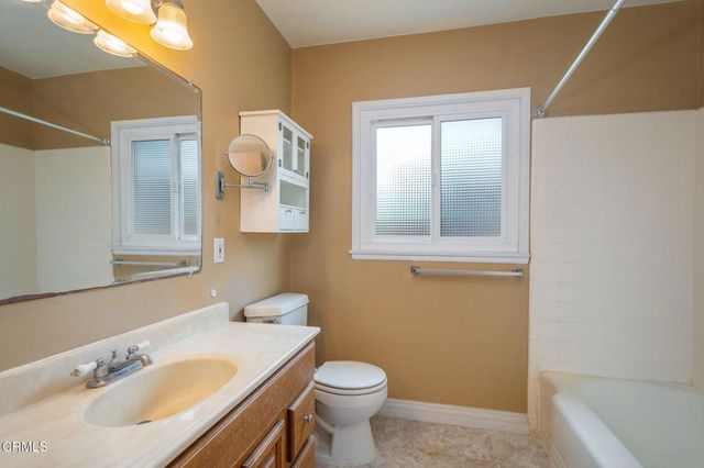 4614 Varsity Street, Ventura, CA 93003