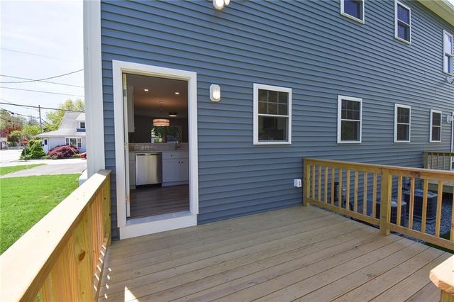 107 Coburn Street, Warwick, RI 02889