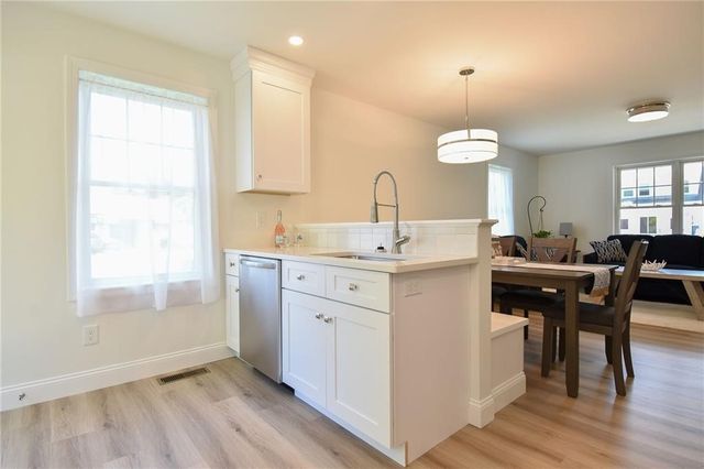 107 Coburn Street, Warwick, RI 02889