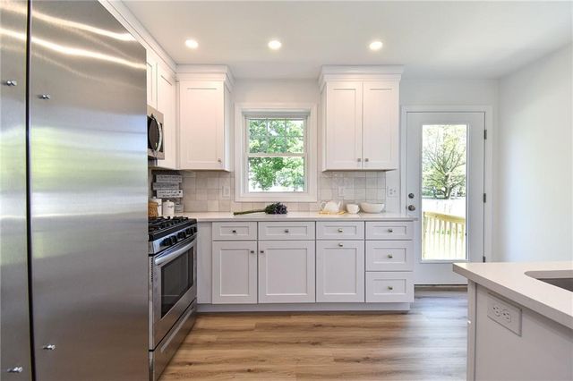 107 Coburn Street, Warwick, RI 02889