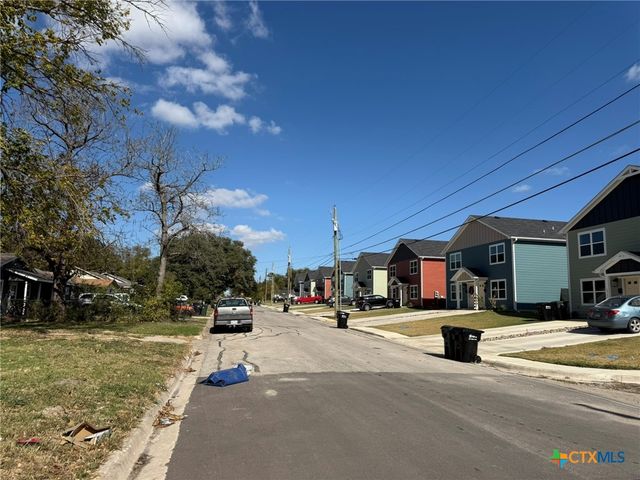 1123 S 26th Street, Temple, TX 76501