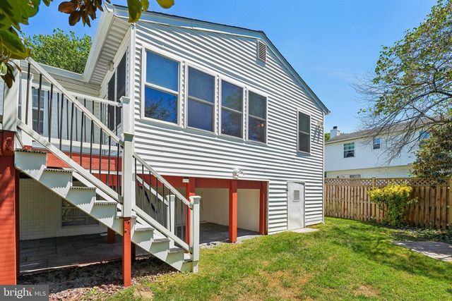 2313 WESTPORT LN, Crofton, MD 21114