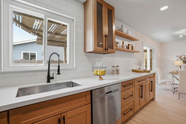 1630 1630 Nicholas, Concord, CA 94520