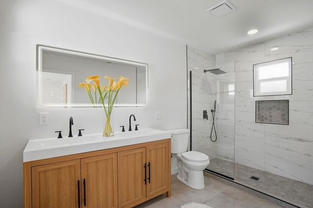 1630 1630 Nicholas, Concord, CA 94520