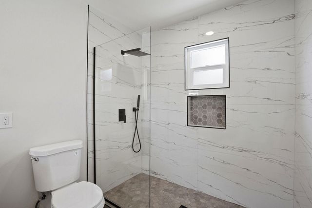 1630 1630 Nicholas, Concord, CA 94520