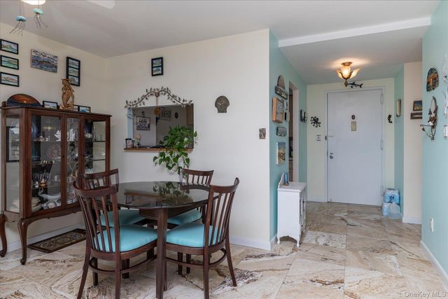 235 W Park Avenue 306, Long Beach, NY 11561