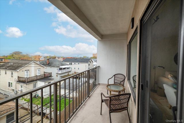 235 W Park Avenue 306, Long Beach, NY 11561