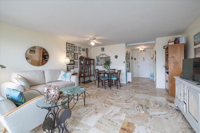 235 W Park Avenue 306, Long Beach, NY 11561
