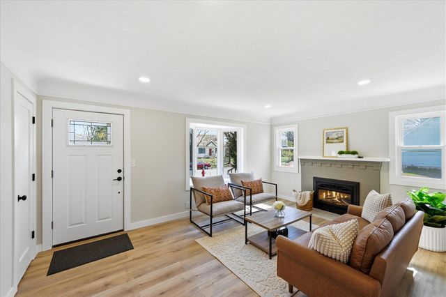 3370 Library Lane, Saint Louis Park, MN 55426