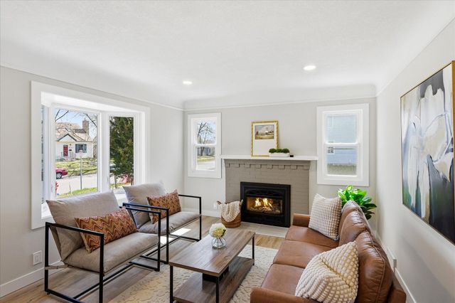 3370 Library Lane, Saint Louis Park, MN 55426