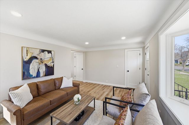 3370 Library Lane, Saint Louis Park, MN 55426