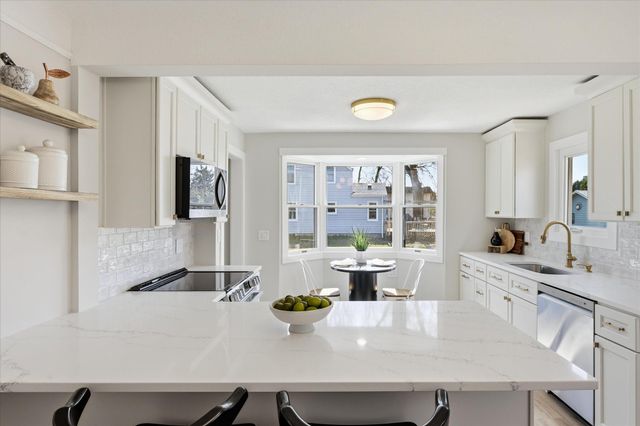 3370 Library Lane, Saint Louis Park, MN 55426